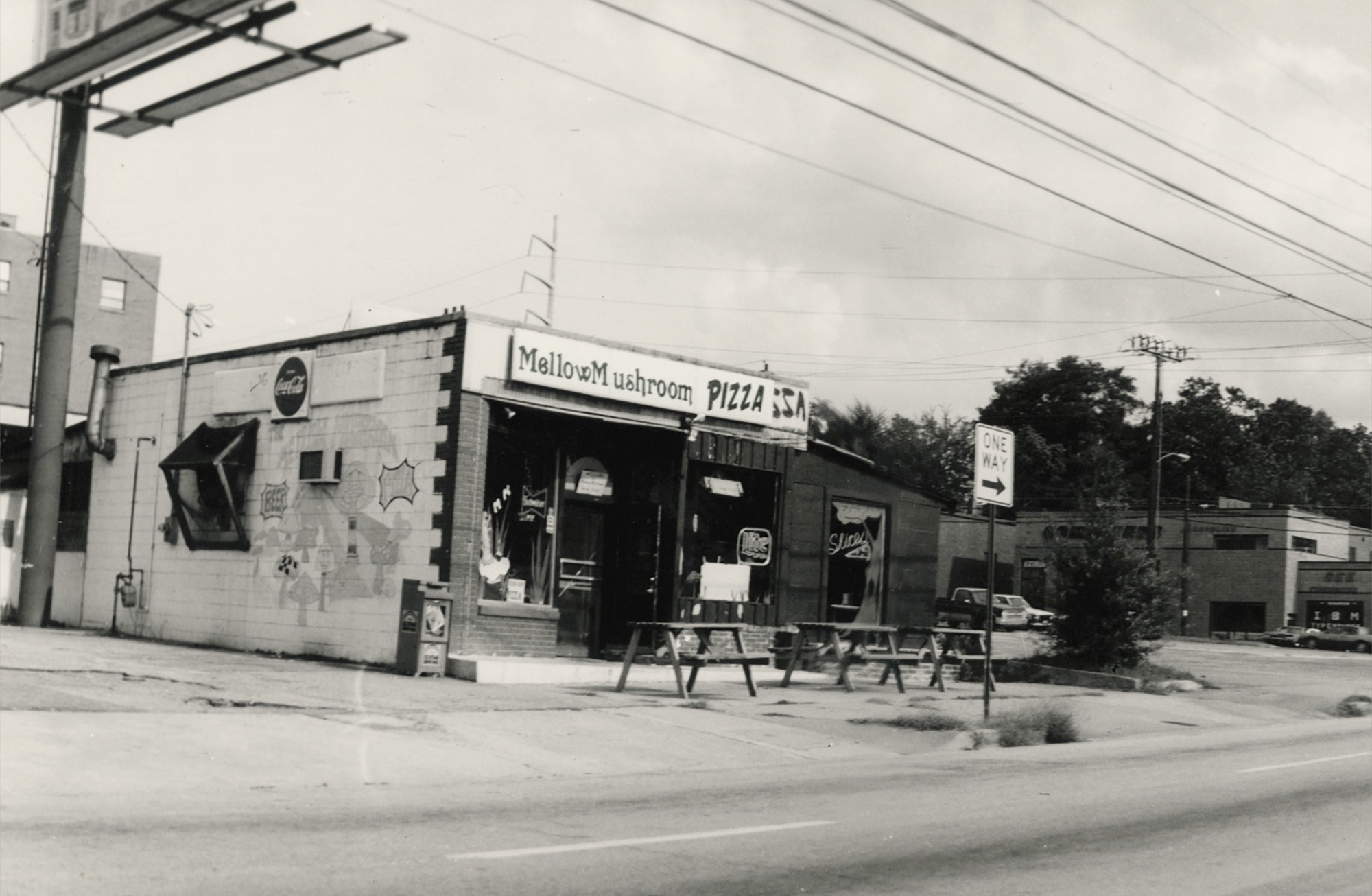 Mellow Mushroom Pizza Bakers Original Location